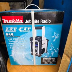 Makita Site Radio