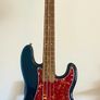 SQUIRE Affinity Precision Bass Image 5