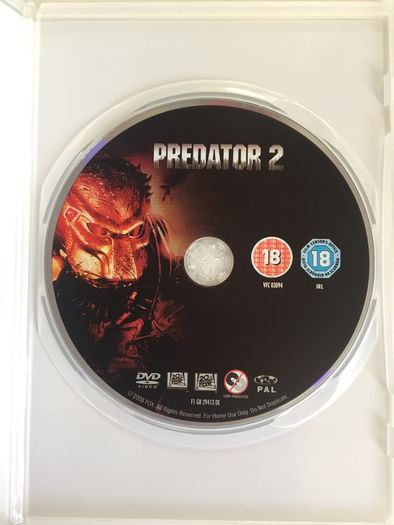 Predator & Predator 2 (Arnold Schwarzenegger & Danny Glover) [2xMovie DVDs]