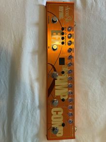 Tech 21 acoustic fly rig, pre amp and multi effects pedal