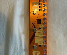 Tech 21 acoustic fly rig, pre amp and multi effects pedal