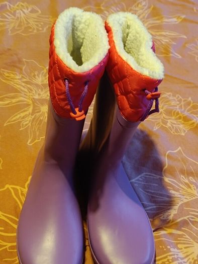 rain boots