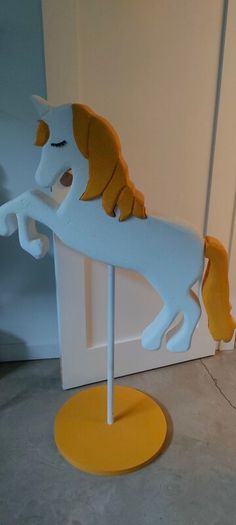 Unicorn display
