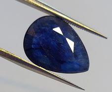 Sapphire 6.8 ct treated