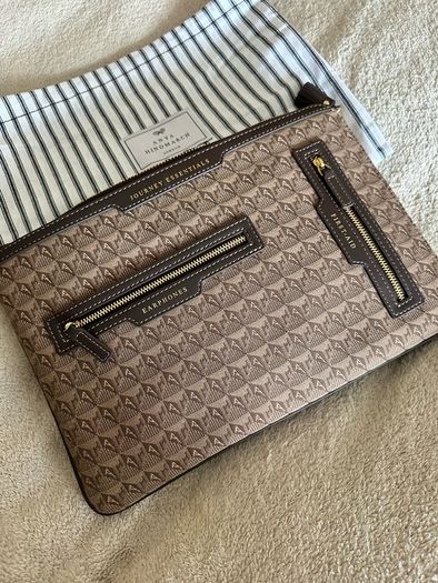 Anya Hindmarch journey essentials pouch