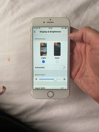 iPhone7, 128gb, Sim Free, White and Gold, Battery Health 100%