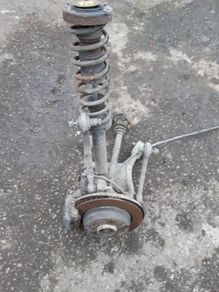 1229142  Axles - Rear Right side BMW 5-Series e39 hub arms
