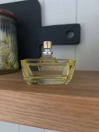 Versace Yellow Diamond Intense