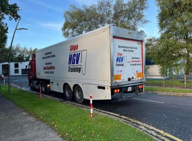 Gray & Adams 10m twin axle Trailer