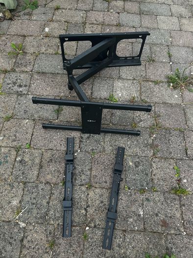 TV Wall Bracket (Extendable)