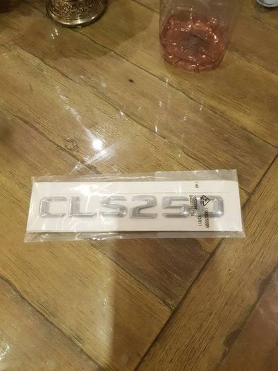 Cls 250 mercedes badge