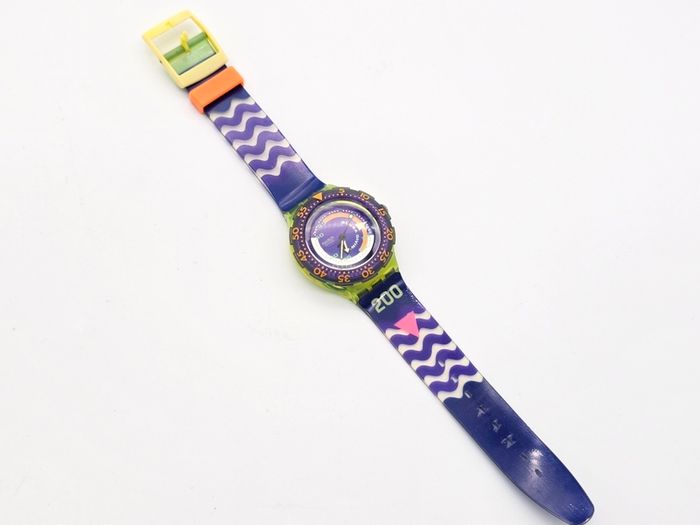 Vintage Swiss Watch Swatch Scuba 1990s Collectable