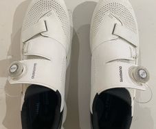Shimano RC5 clipless cycling shoes