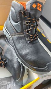 safety boots