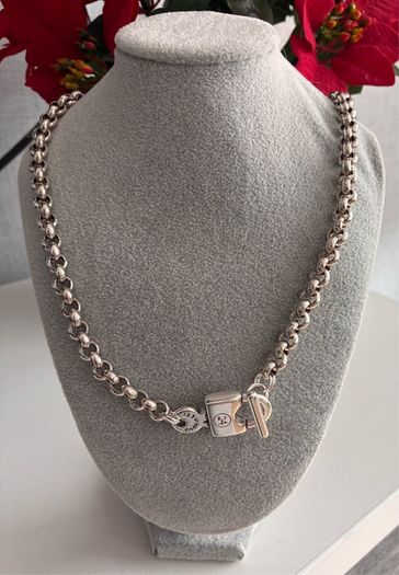 Padlock and Key Toggle Closure Chain