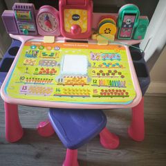 Vtech Learn & Draw activity desk pink