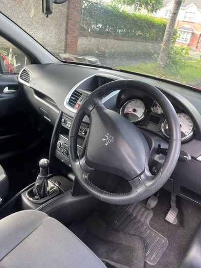 2011 Peugeot 207