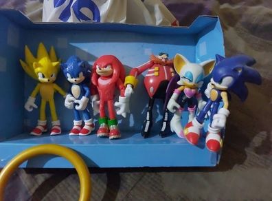 as new SONIC figures Please read the description