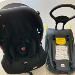 Baby iso fix seat