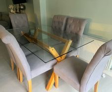 Dining Table & 6 Chairs - 400 Euro