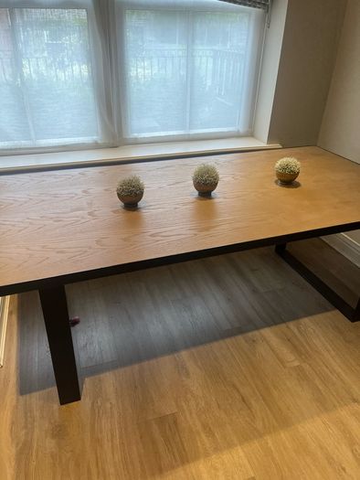 Pomax Dining Table