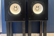 Yamaha NS-144 speakers
