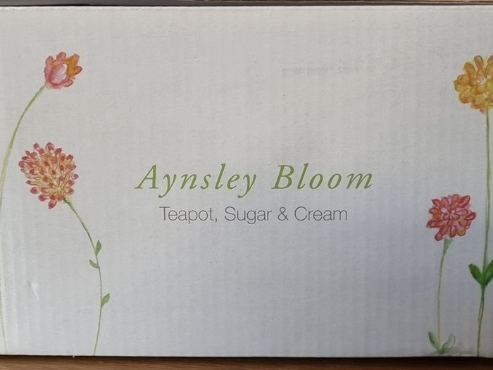 AYNSLEY Bloom Teapot Sugar Cream Set