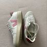 Veja runners Size 40 UK7 Image 2