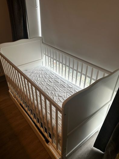 3-in-1 Convertible Cot Bed with Storage