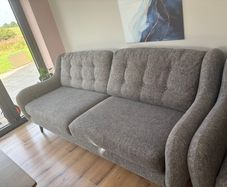 Sell sofa + armchair