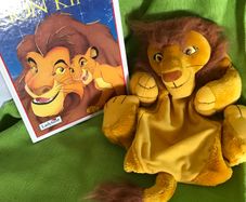 The Lion King Book and Pyjamas/Nightie case