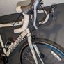 carrera road bike Image 4