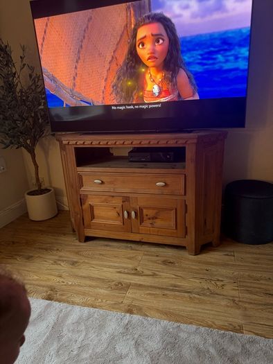 Corner TV Unit