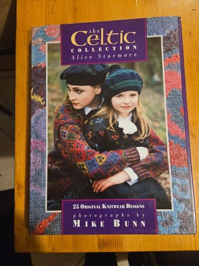 The Celtic Collection By Alice Stormore.  25 Original Knitwear Designs.  Photographs By Mike Budd. Large Volume Hardback In Good Condition.  See Photos For Same.