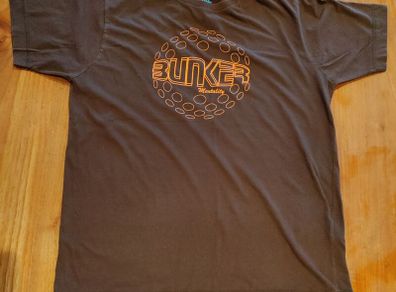 Bunker Mentality Golf Ball T-shirt L