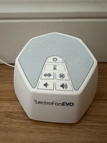 White noise machine