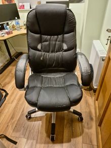Office/gaming chair