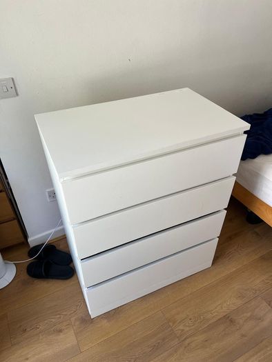4 drawer chest