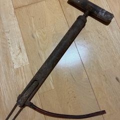 Antique wheel pump