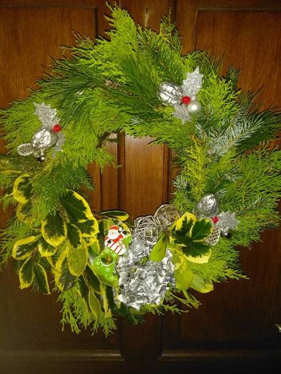 Seasonal wreaths, arrangements made to order