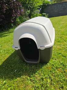Plastic Dog house