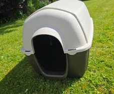 Plastic Dog house