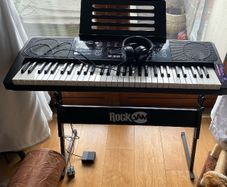 RockJam electronic piano (a set - pls see description)