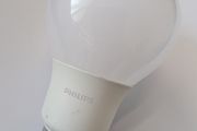 8x Philips 806lm 70mA LED light bulbs