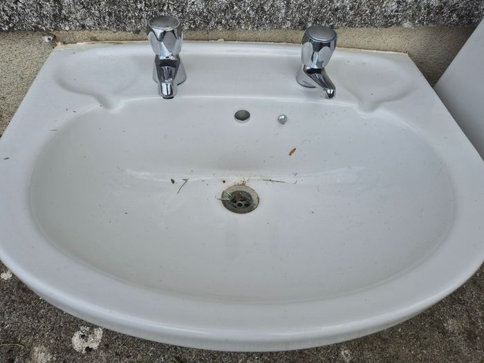 Free sink