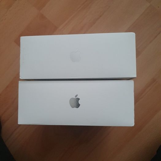 Apple iPad mimi Boxes .. (Empty Boxes)