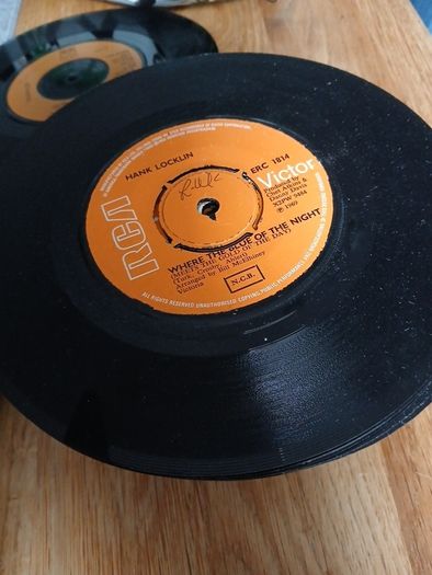 7" Records Not Fit For Playing! 50 In Total