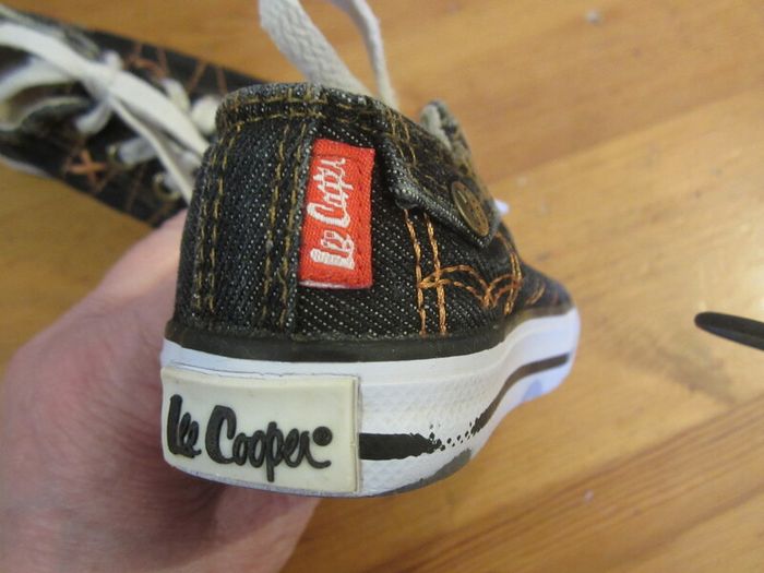 Lee Cooper     Size 5