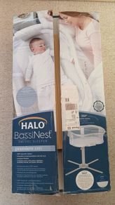 Halo Bassinet Swivel 360 Premier series over bed cot