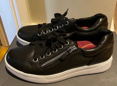 Munro Tilly leather Sneakers